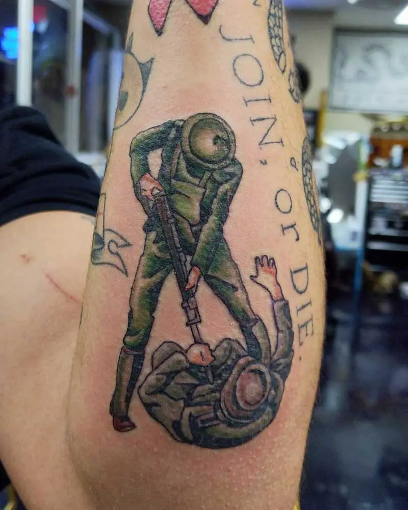 common-military-tattoos-2