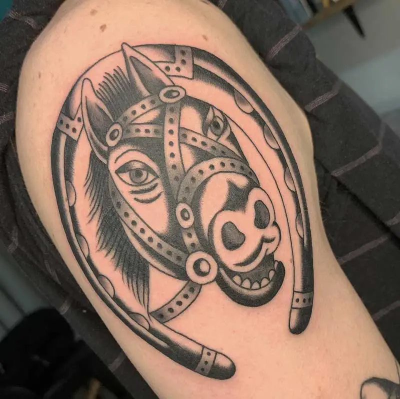 crazy-horse-tattoo-2