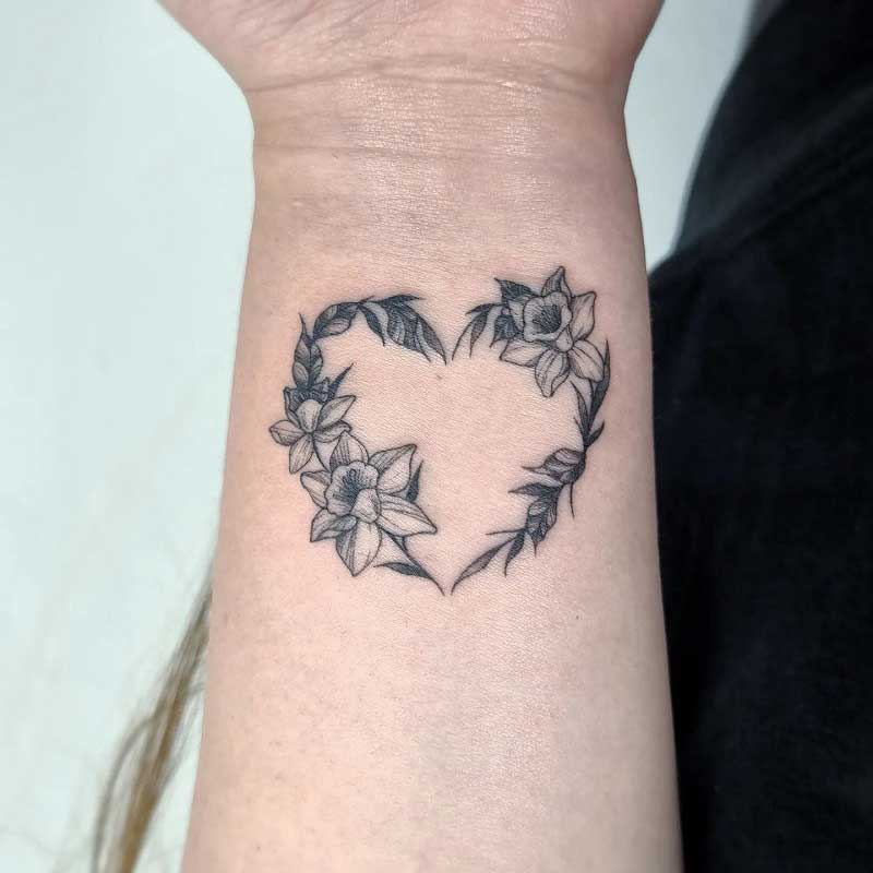 daffodil-heart-tattoo-1