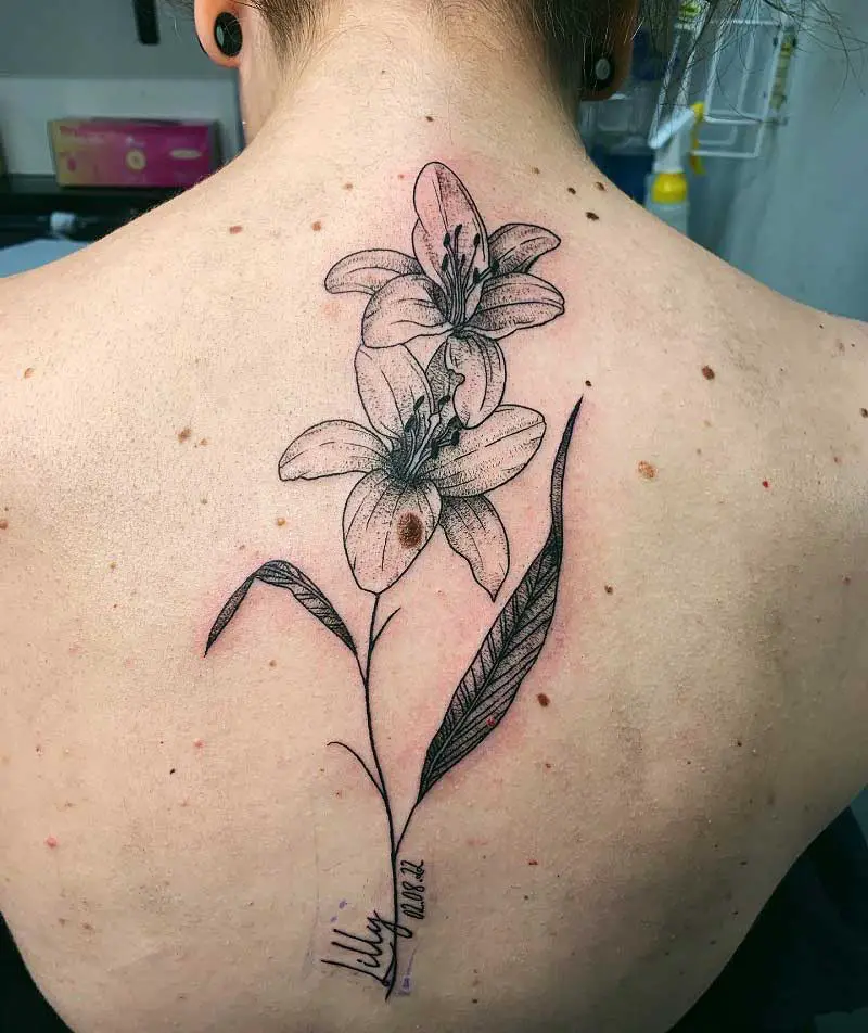 daffodil-spine-tattoo-3
