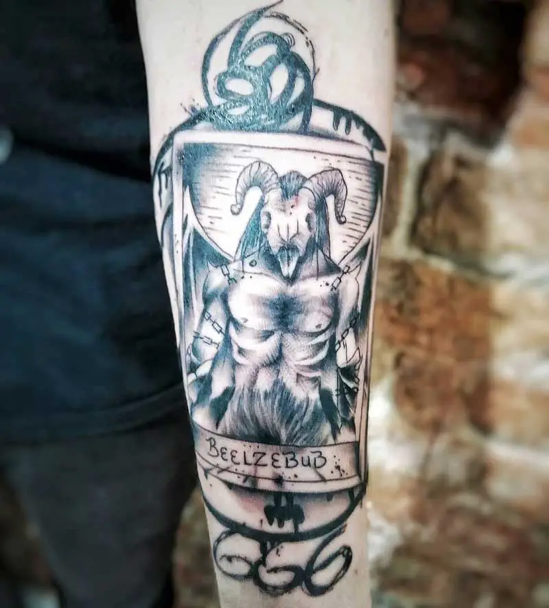 devil-tarot-card-tattoo-3