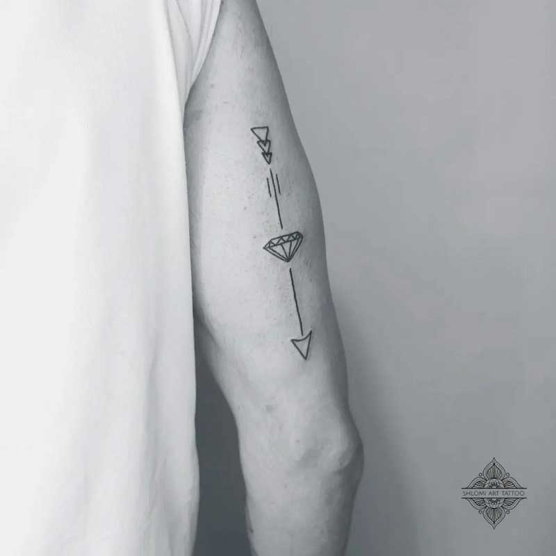 diamond-arrow-tattoo-1