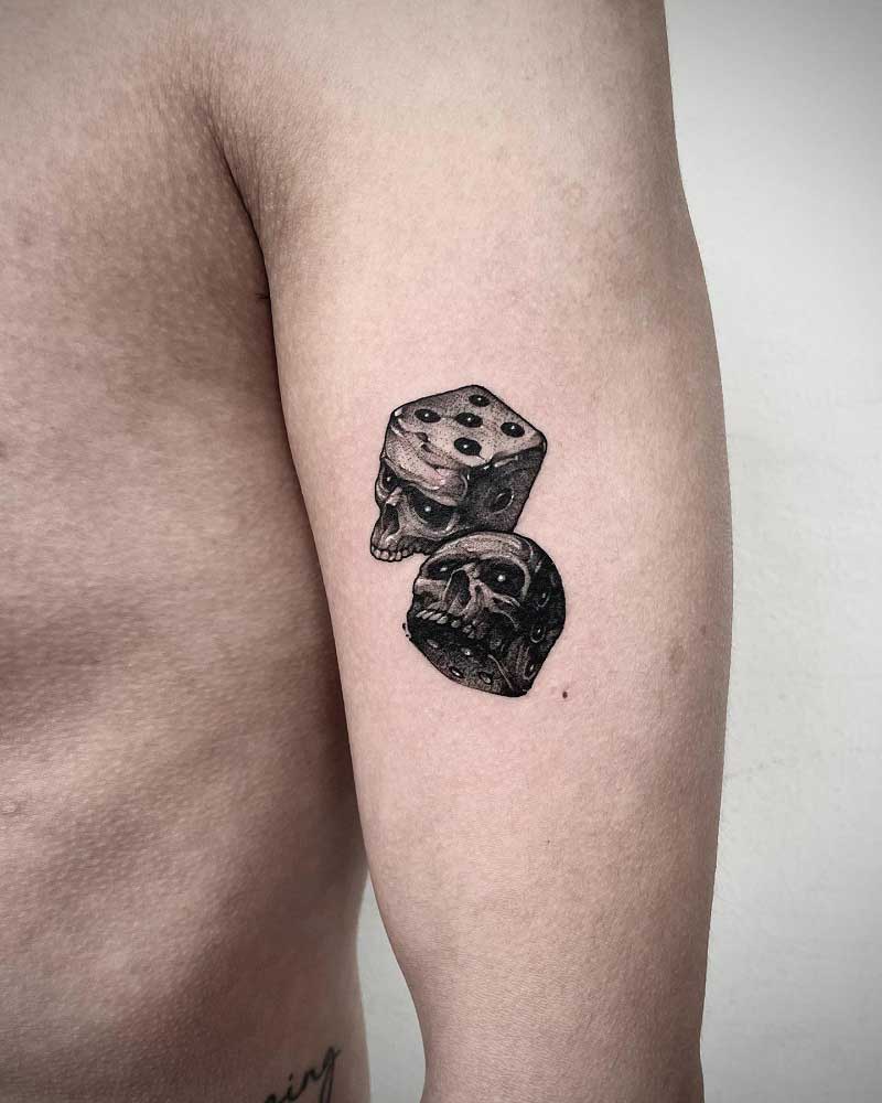 dice-skull-tattoo-2
