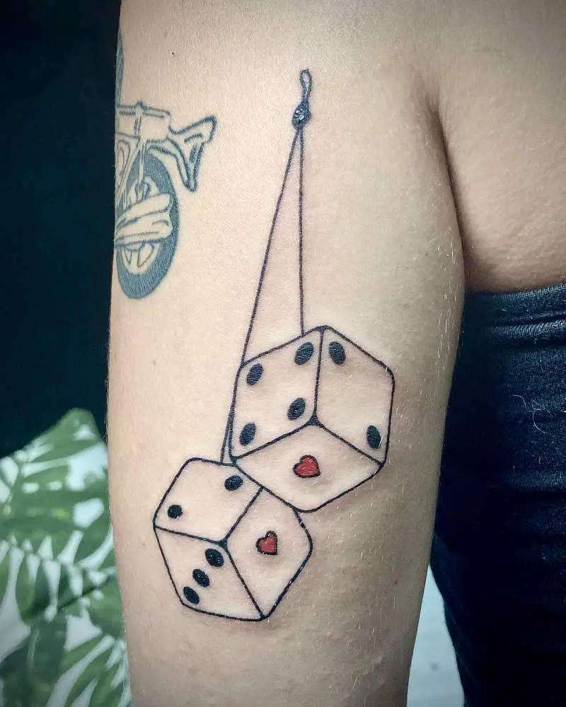 hanging-dice-tattoo-3