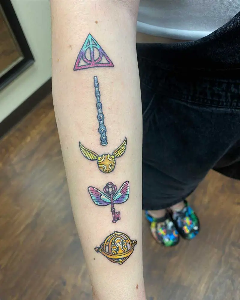 harry-potter-minimalist-tattoo-1