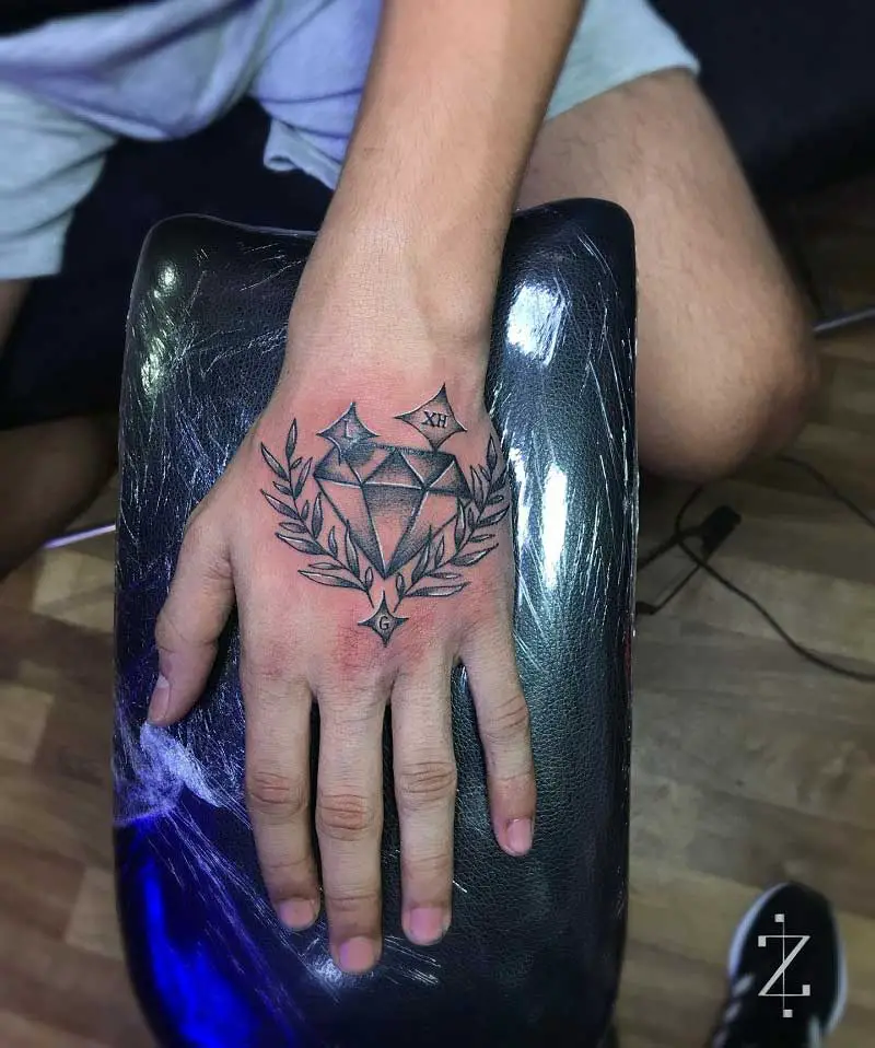 illuminati-diamond-tattoo-3