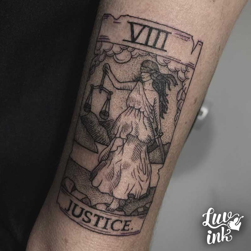 justice-tarot-card-tattoo-3