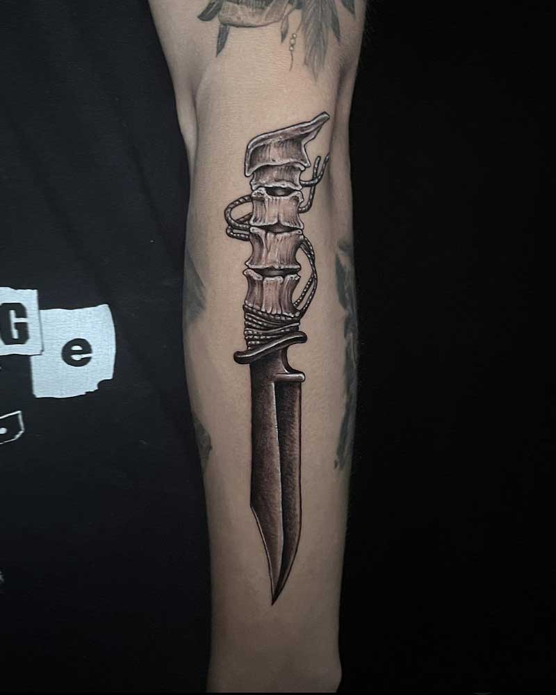 knife-hand-tattoo-1