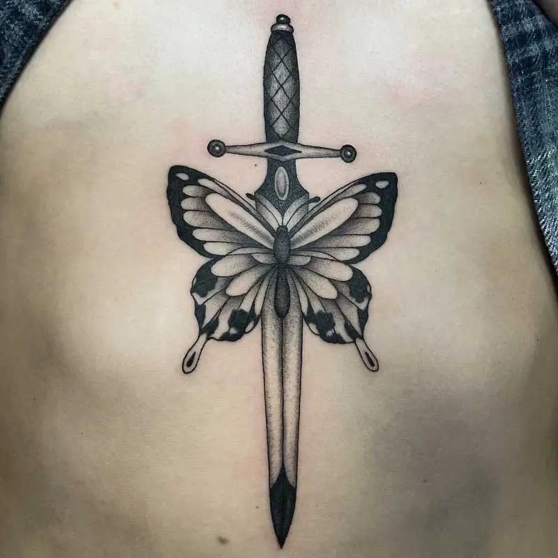 knife-sternum-tattoo-2