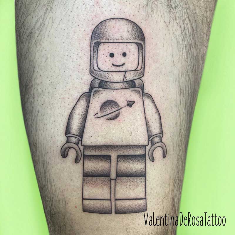 lego-astronaut-tattoo-1
