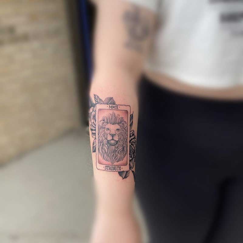 leo-tarot-card-tattoo-3