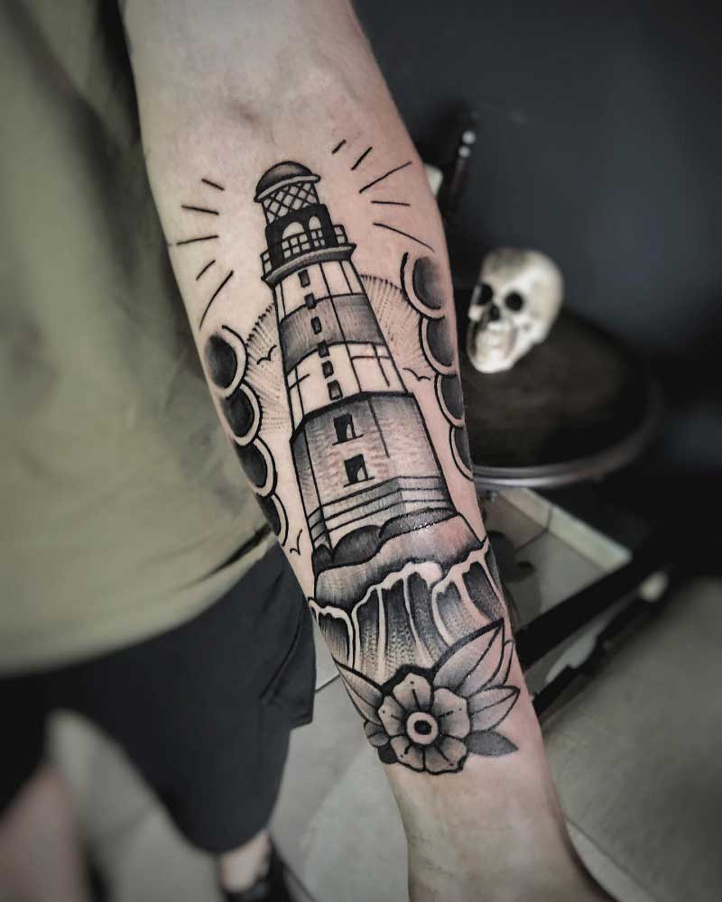 lighthouse-tattoo-ideas-1