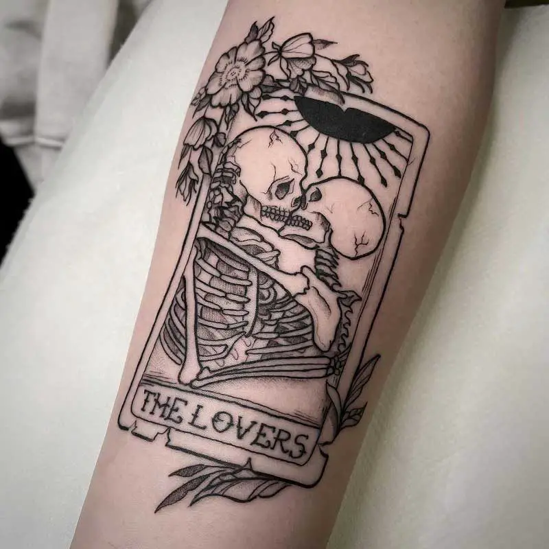 lovers-tarot-card-tattoo-2