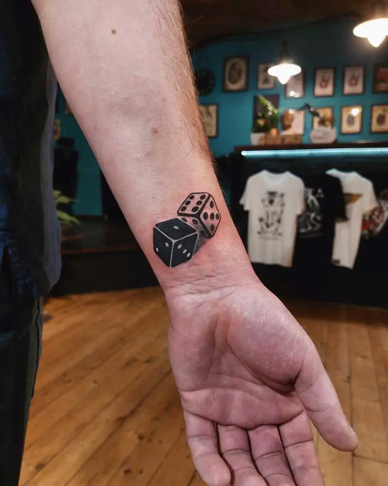 lucky-dice-tattoo-1