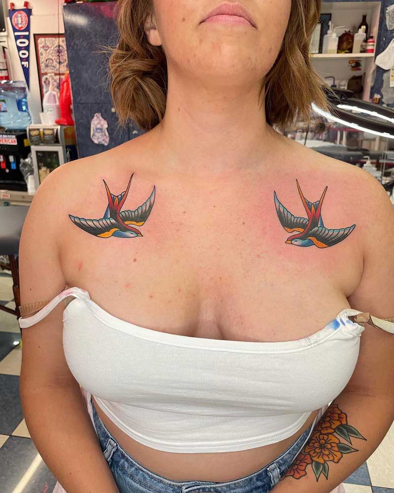 matching-sparrow-tattoos-1