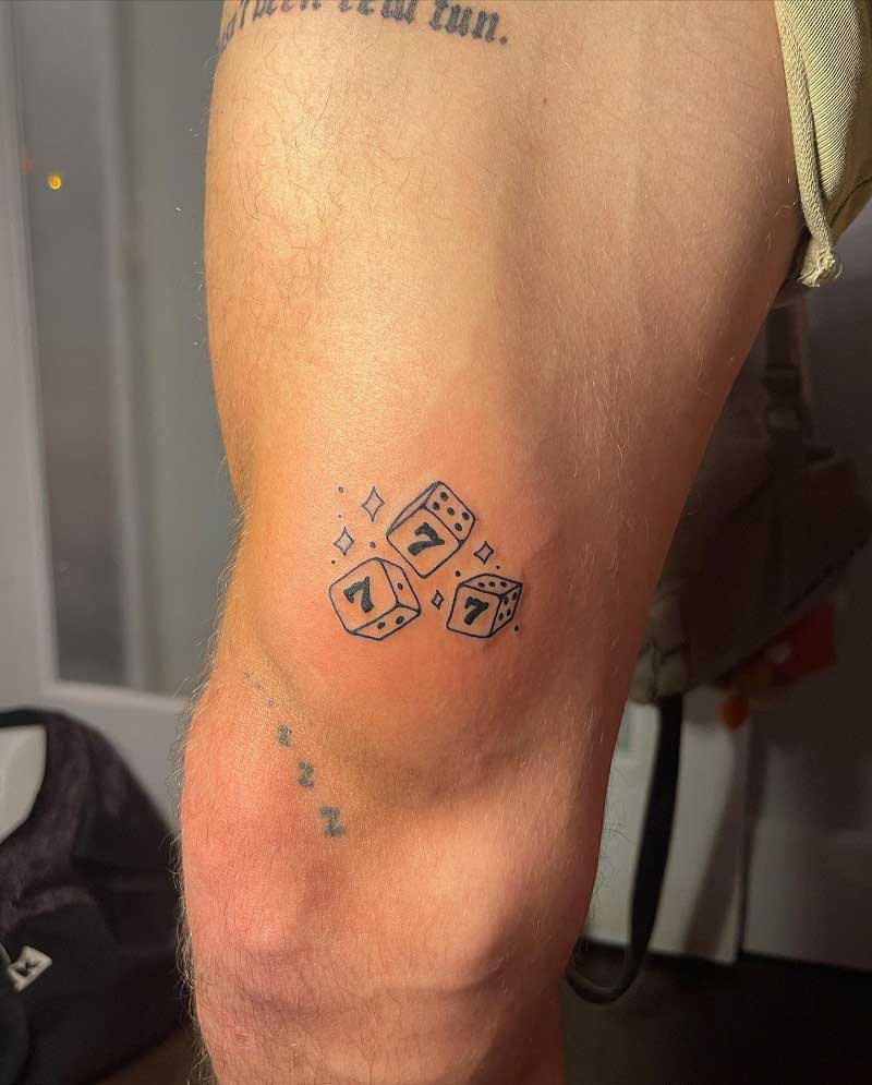 minimalist-dnd-dice-tattoo-1