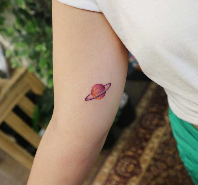minimalist-space-tattoo-2