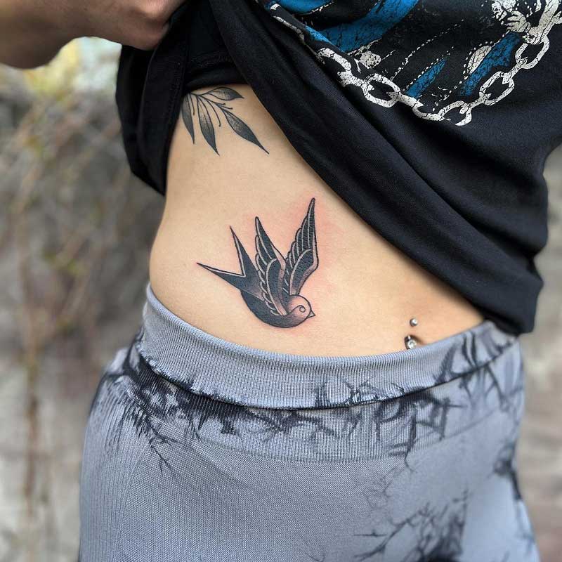 navy-sparrow-tattoo-1