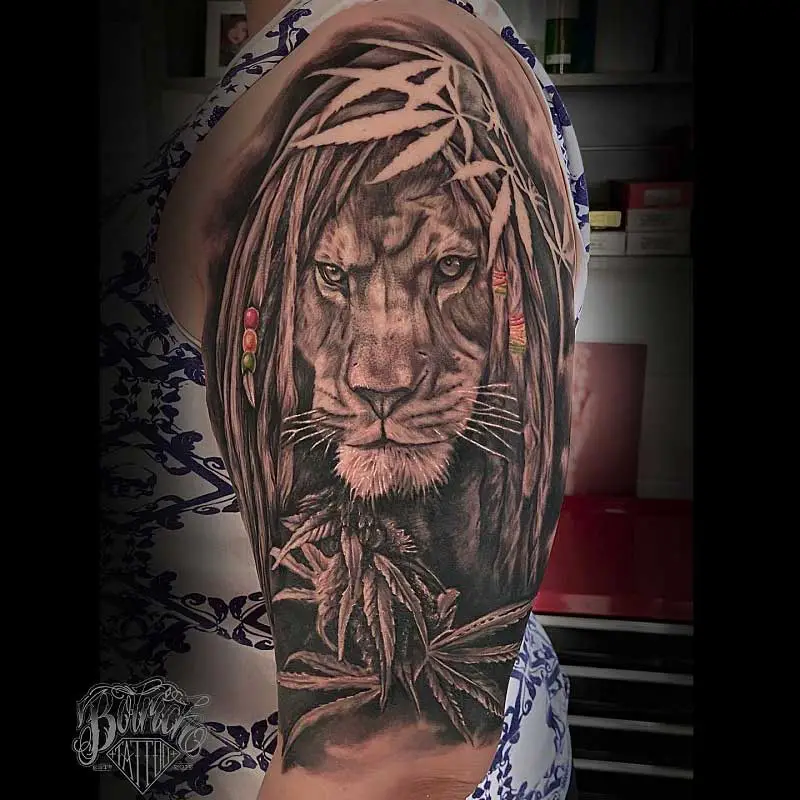 rasta-lion-hand-tattoo-3