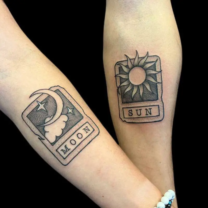 simple-tarot-card-tattoo-2