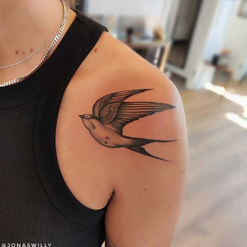 southpaw-swallow-tattoo-1