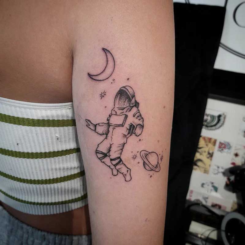 space-astronaut-tattoo-3