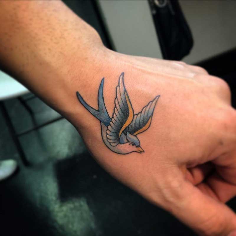 sparrow-hand-tattoo-1