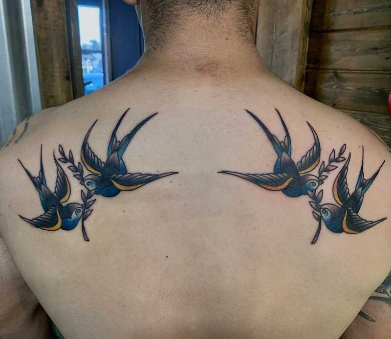 traditional-swallow-tattoo-2