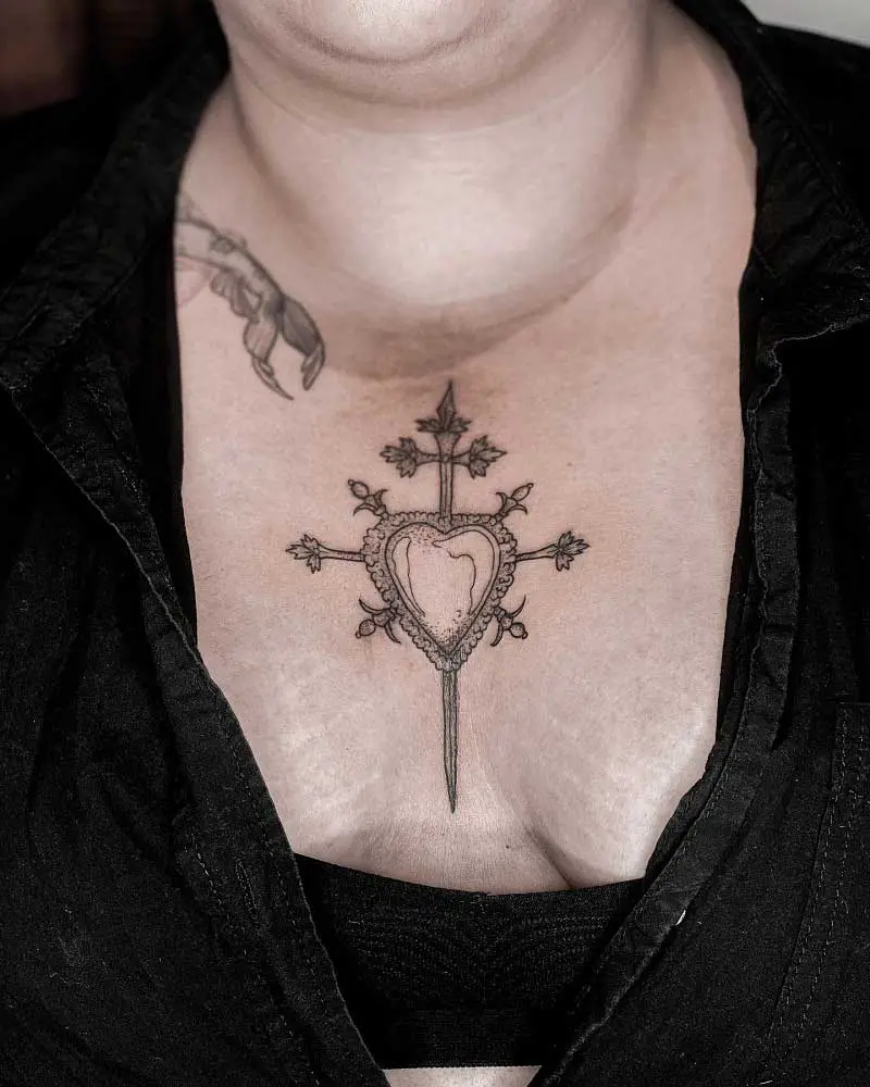 chest-sacred-heart-tattoo-1