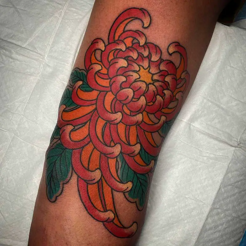 chrysanthemum-flower-tattoo-1