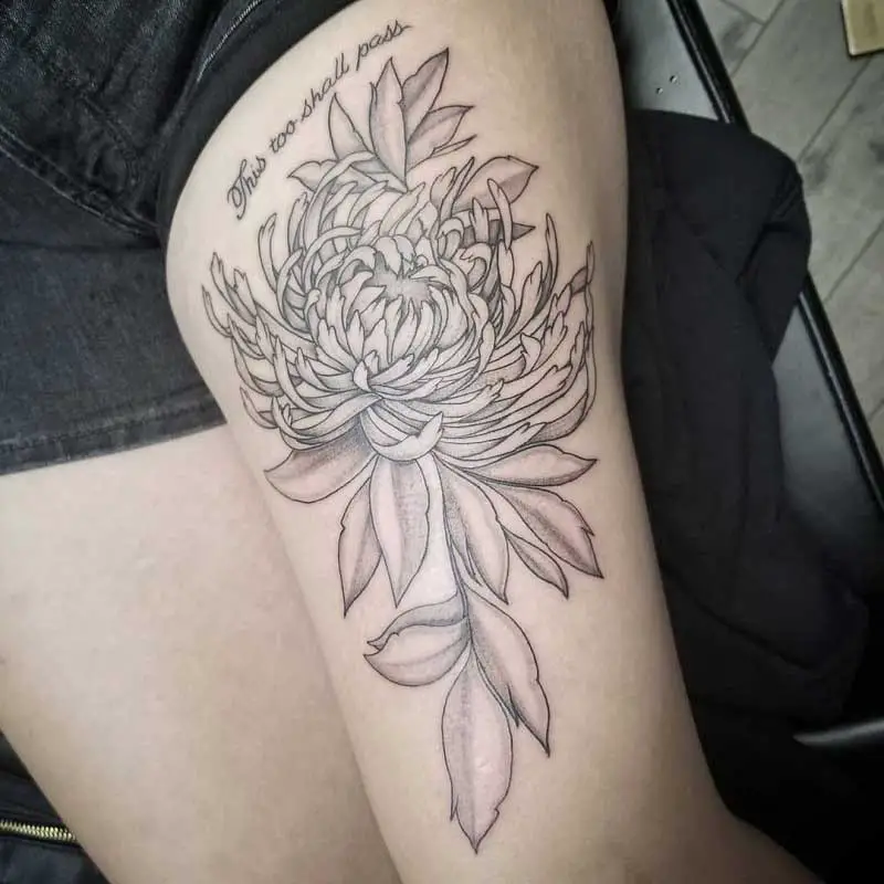 chrysanthemum-thigh-tattoo-2