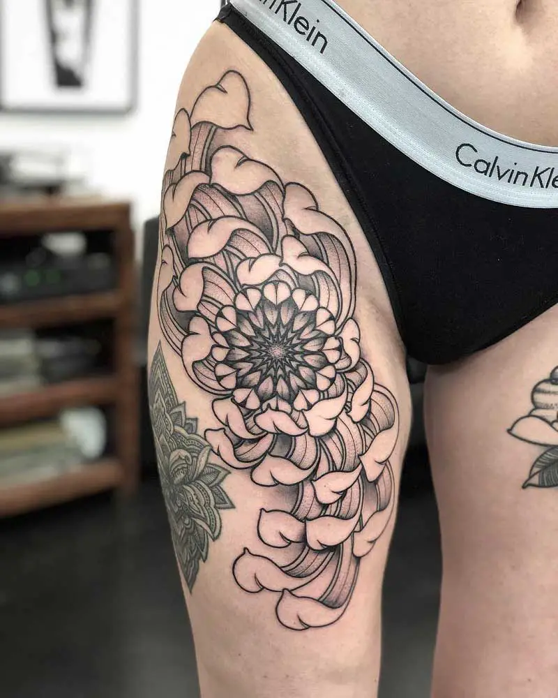 geometric-chrysanthemum-tattoo-2