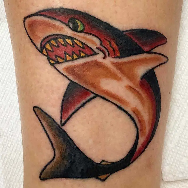 hawaii-shark-tattoo-3