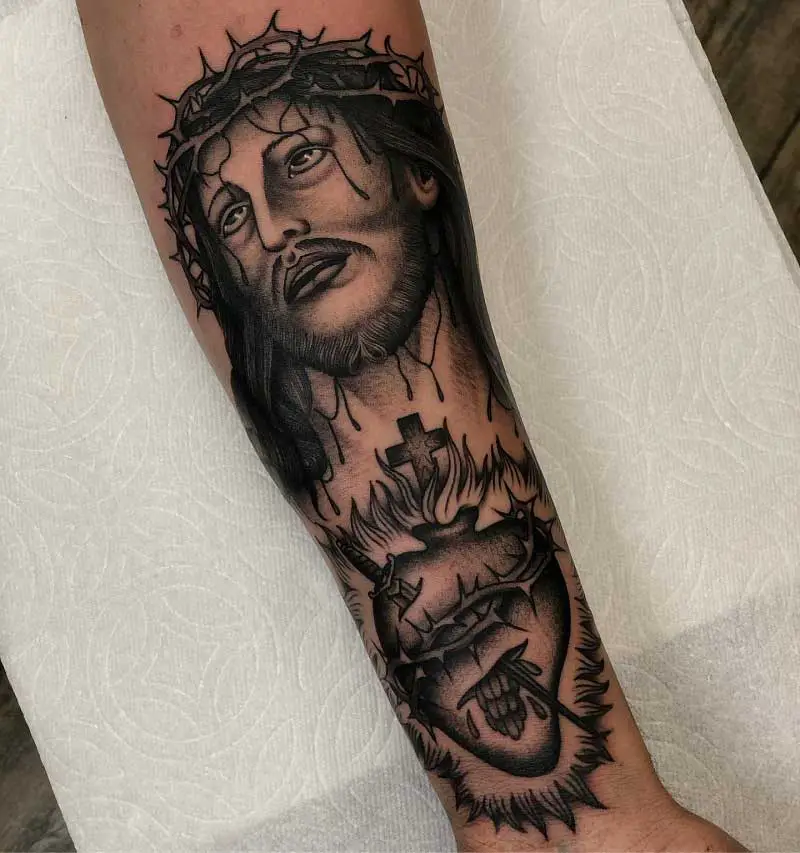 jesus-sacred-heart-tattoo-3