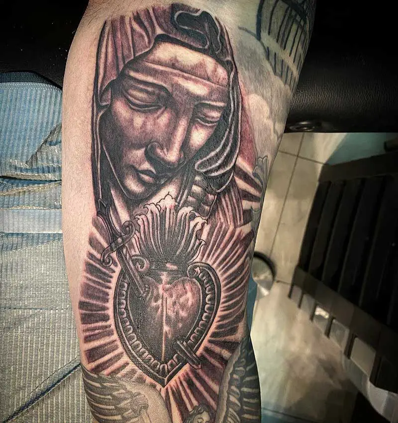 mary-sacred-heart-tattoo-2