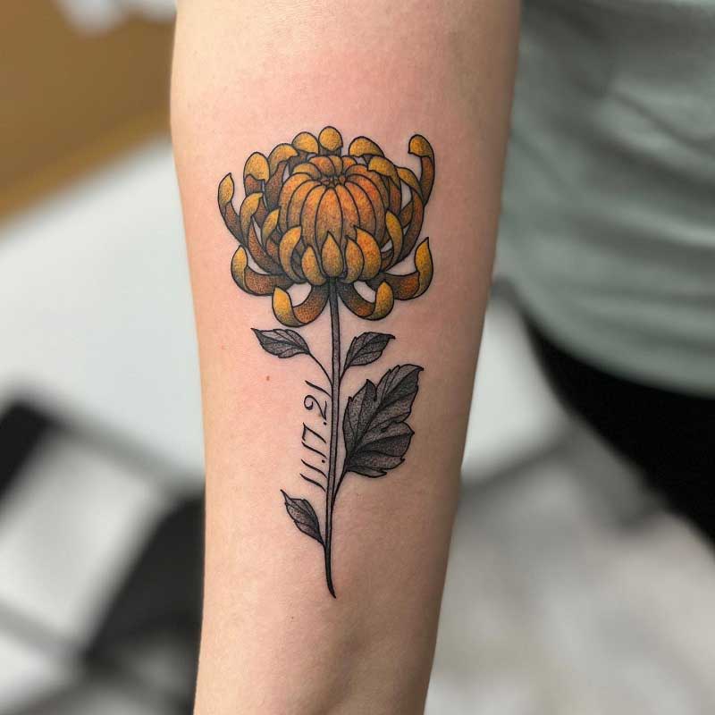 minimalist-chrysanthemum-tattoo-3