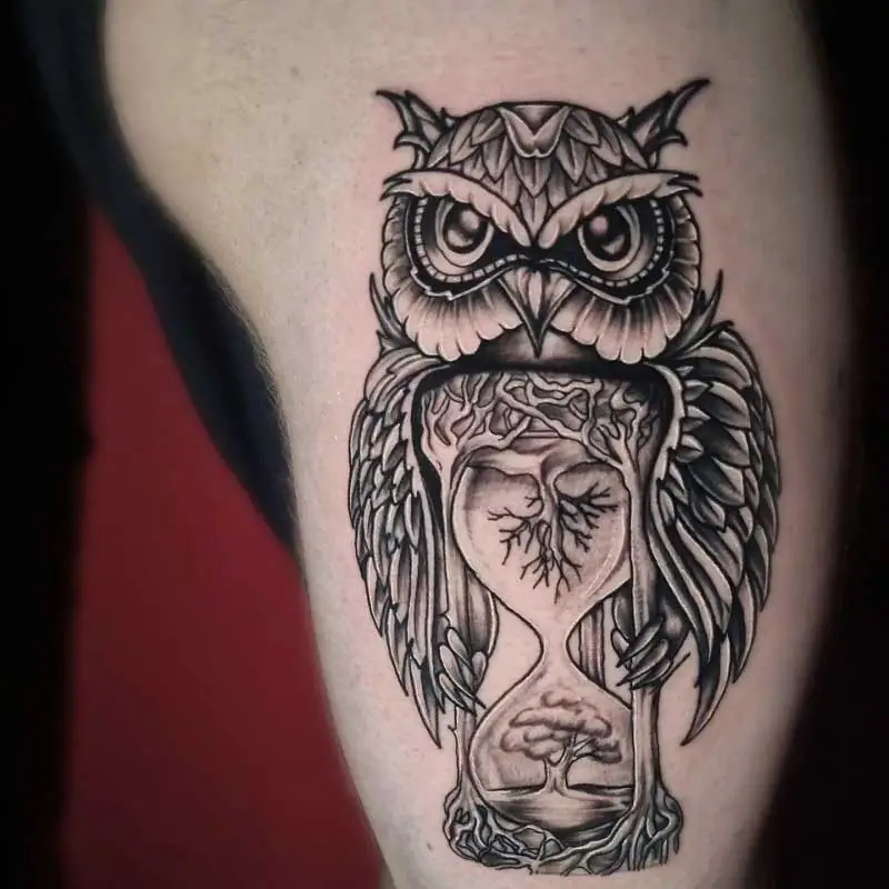 owl-holding-hourglass-tattoo-2