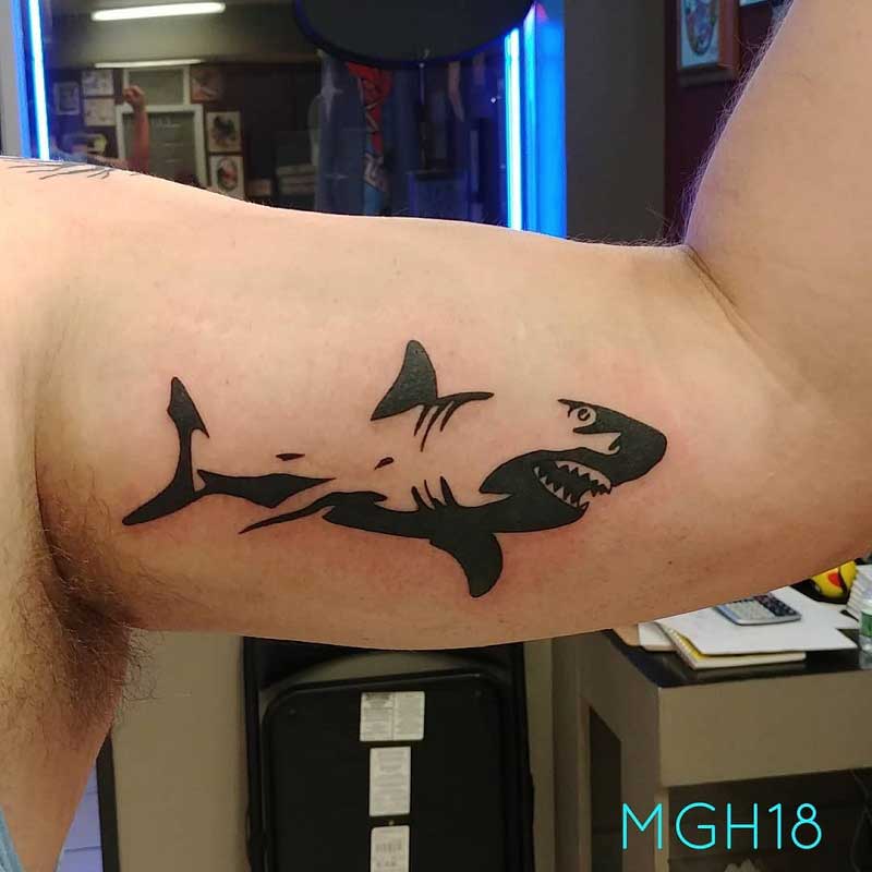 shark-silhouette-tattoo-3