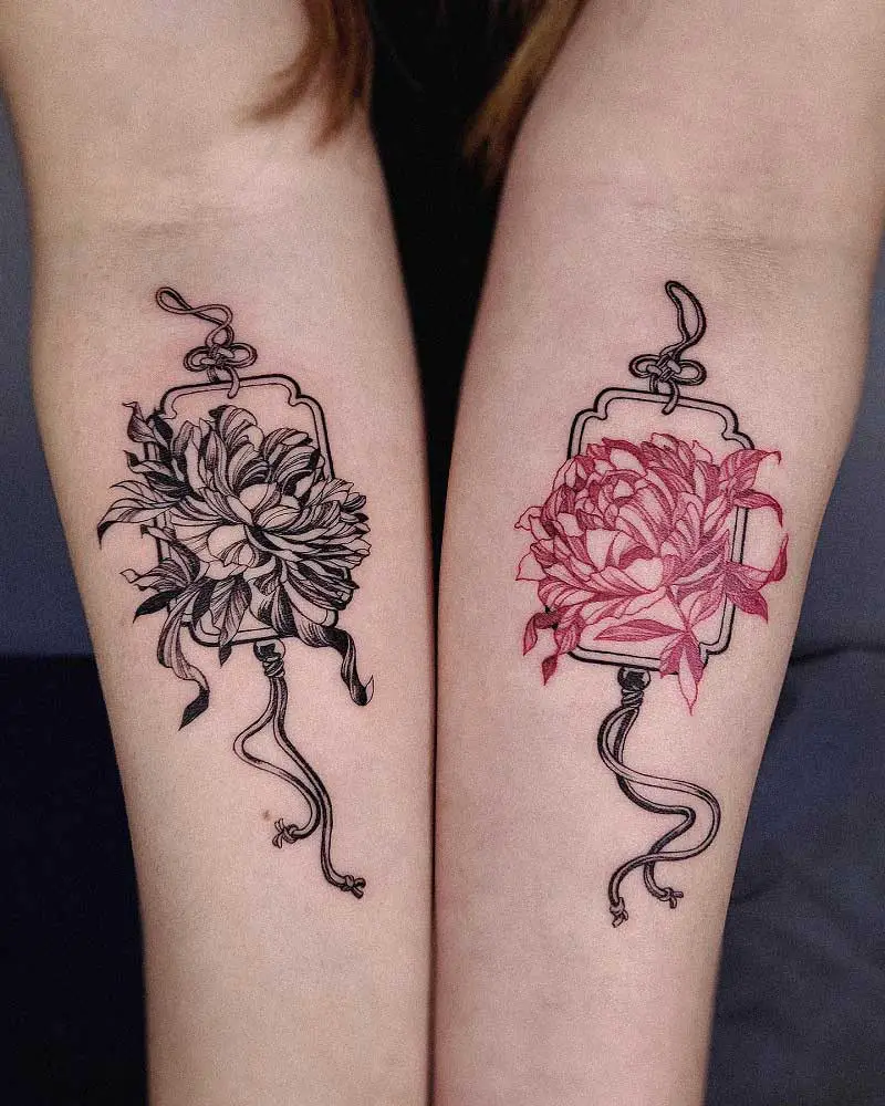 small-chrysanthemum-tattoo-3