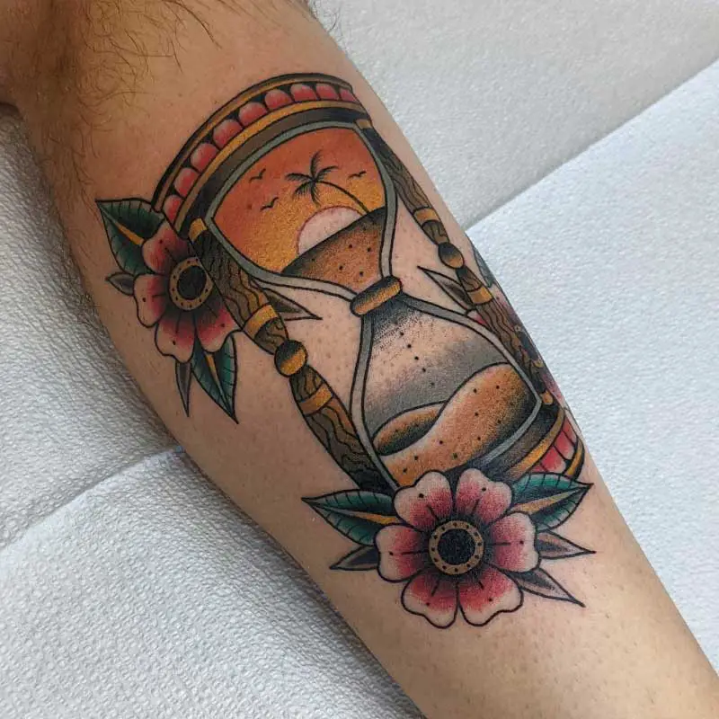 traditional-hourglass-tattoo-2