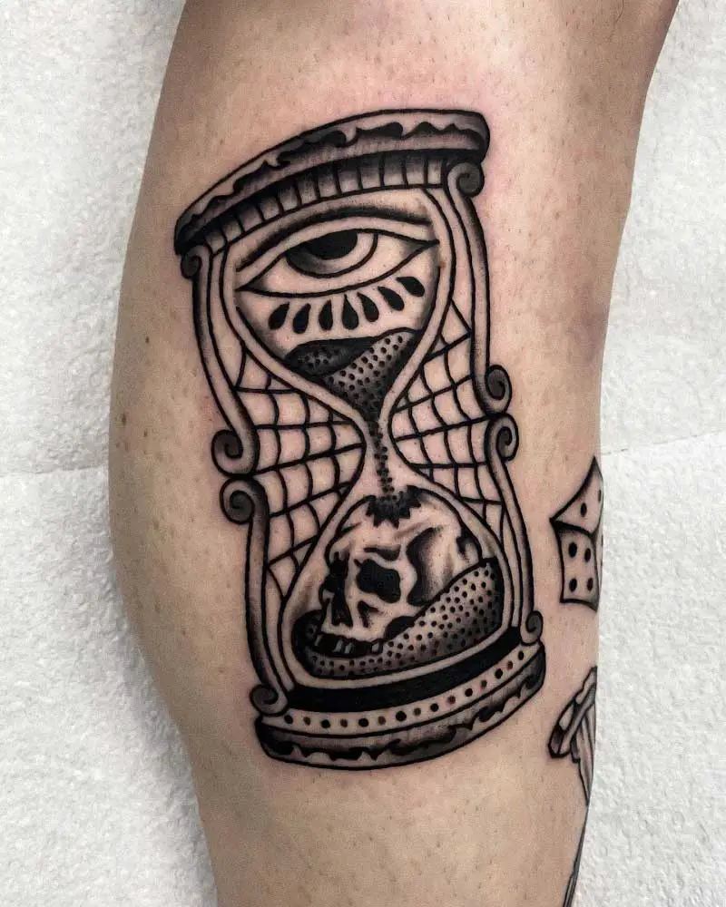 traditional-hourglass-tattoo-3