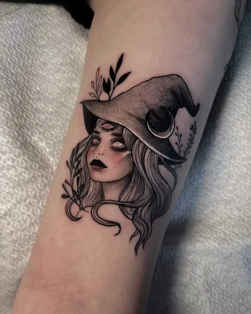 traditional-witch-tattoo-3