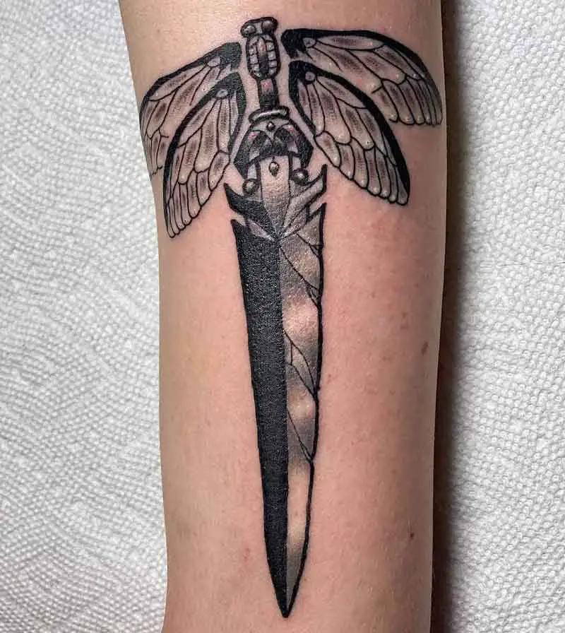 Broken Dagger Tattoo 3