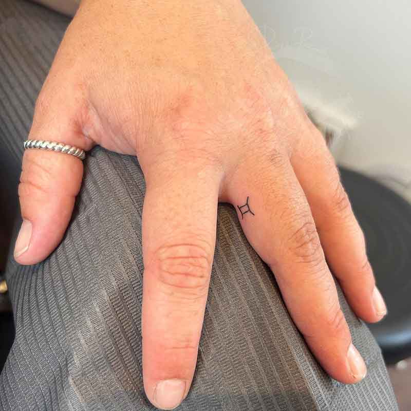 Gemini Finger Tattoo 3