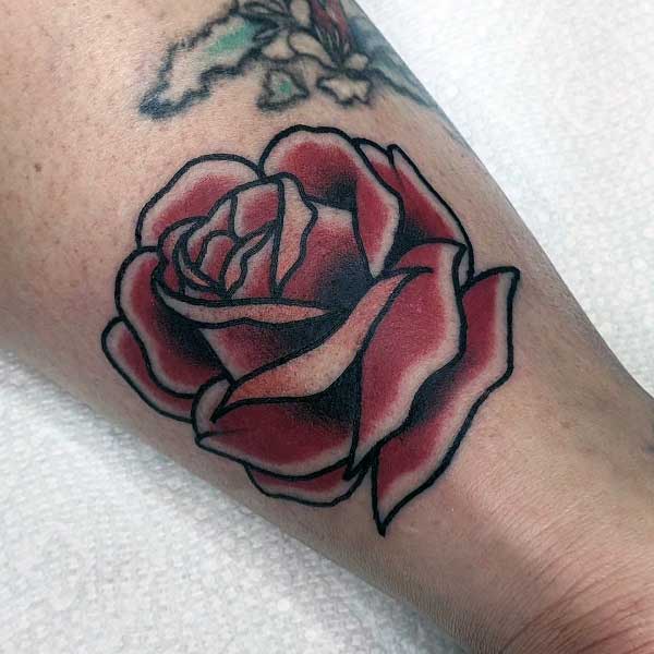 american-traditional-rose-tattoo-3