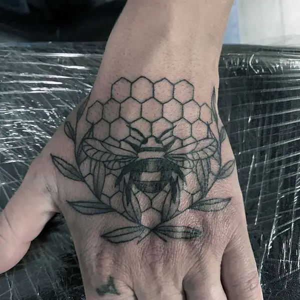 bee-hand-tattoo-3