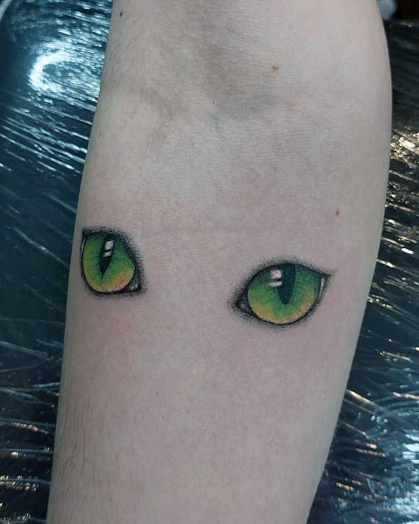 cat-eye-tattoo-1