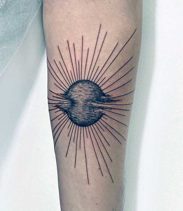 geometric-sun-tattoo-2