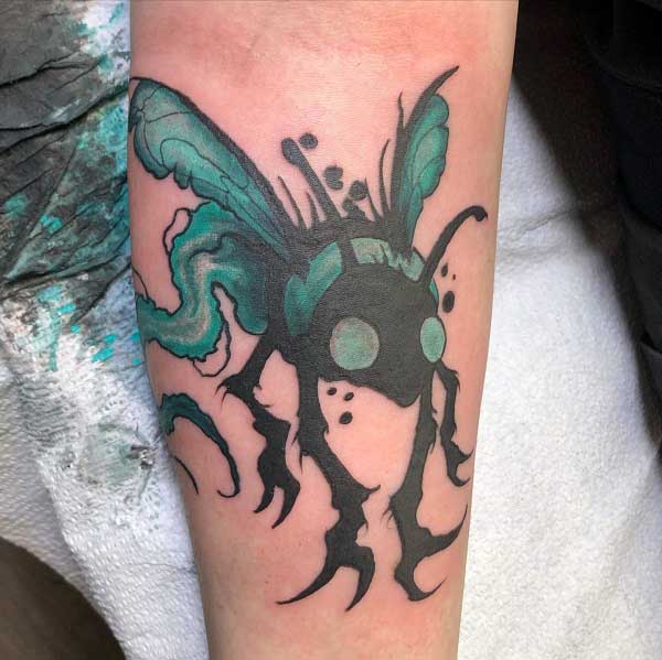 ghost-bee-tattoo-1