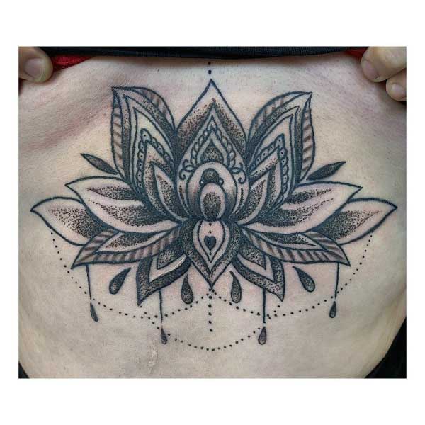 mandala-sternum-tattoo-2